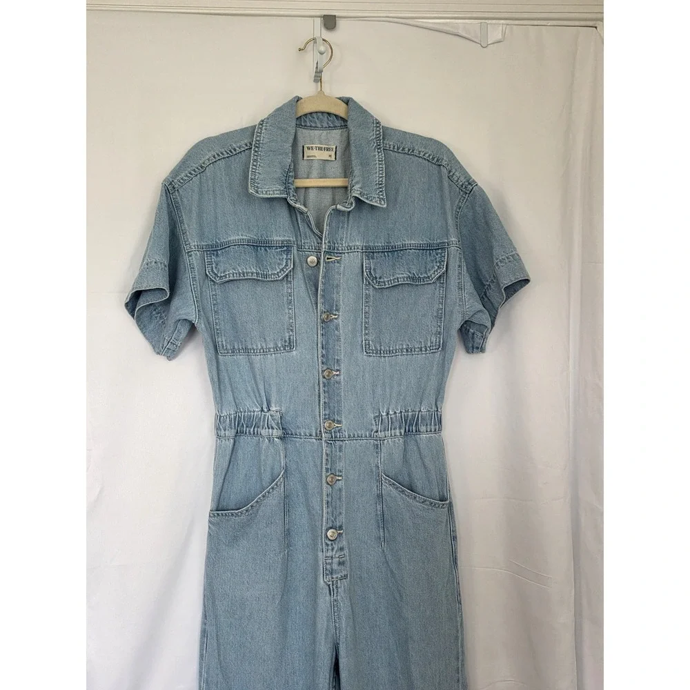 Free People We the Free Marci Denim Jumpsuit Light Wash Blue Utility M Pockets